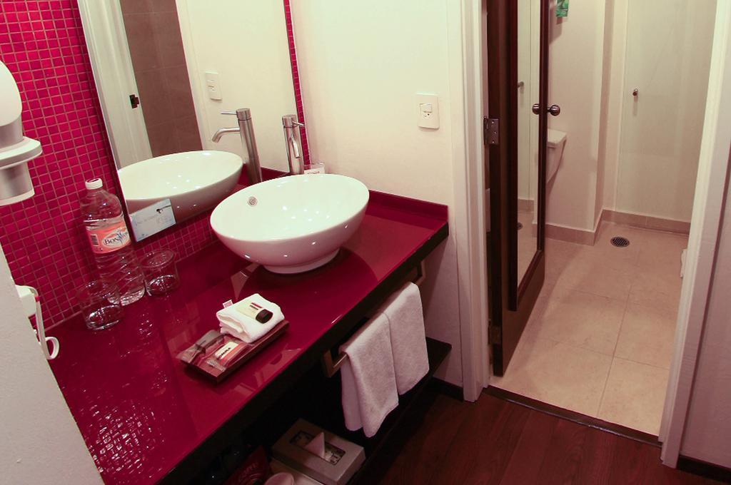 Fiesta Inn Xalapa Zewnętrze zdjęcie