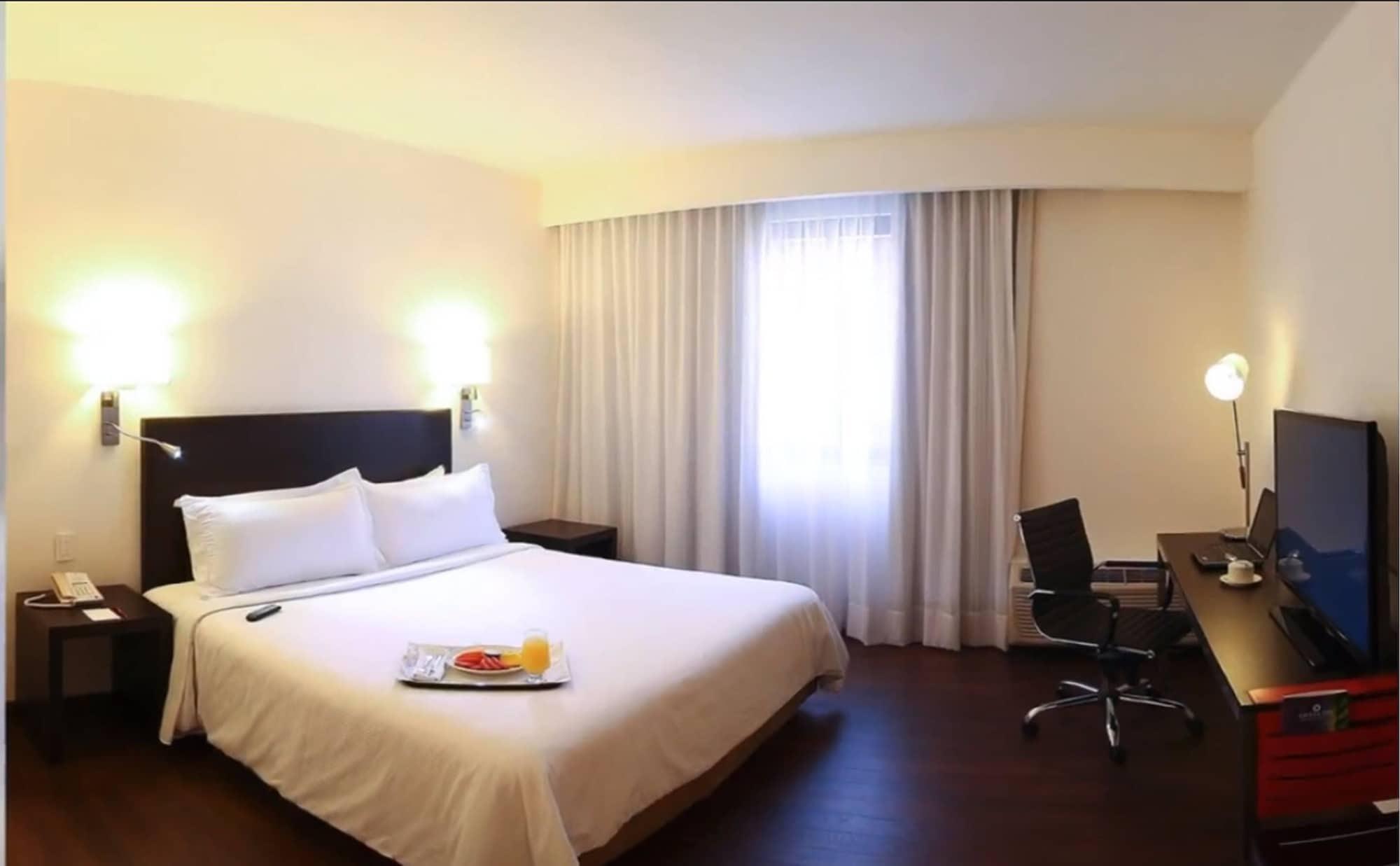 Fiesta Inn Xalapa Zewnętrze zdjęcie