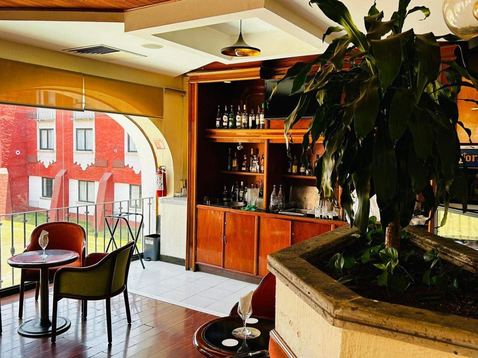 Fiesta Inn Xalapa Zewnętrze zdjęcie