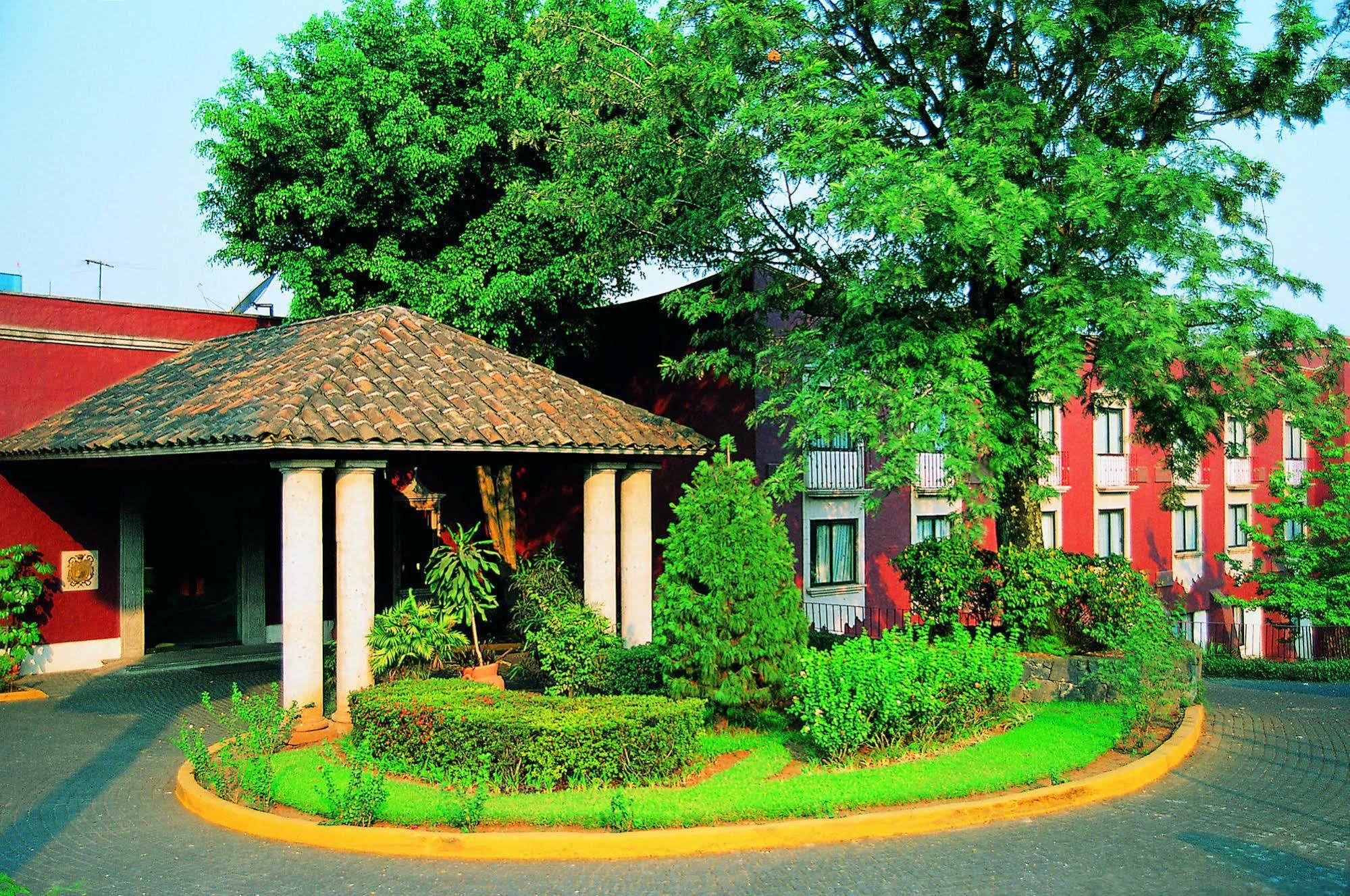 Fiesta Inn Xalapa Zewnętrze zdjęcie